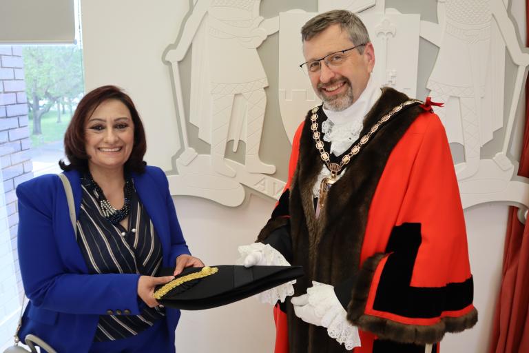 Cllr Munazza Faiz and Cllr Paul Tansom