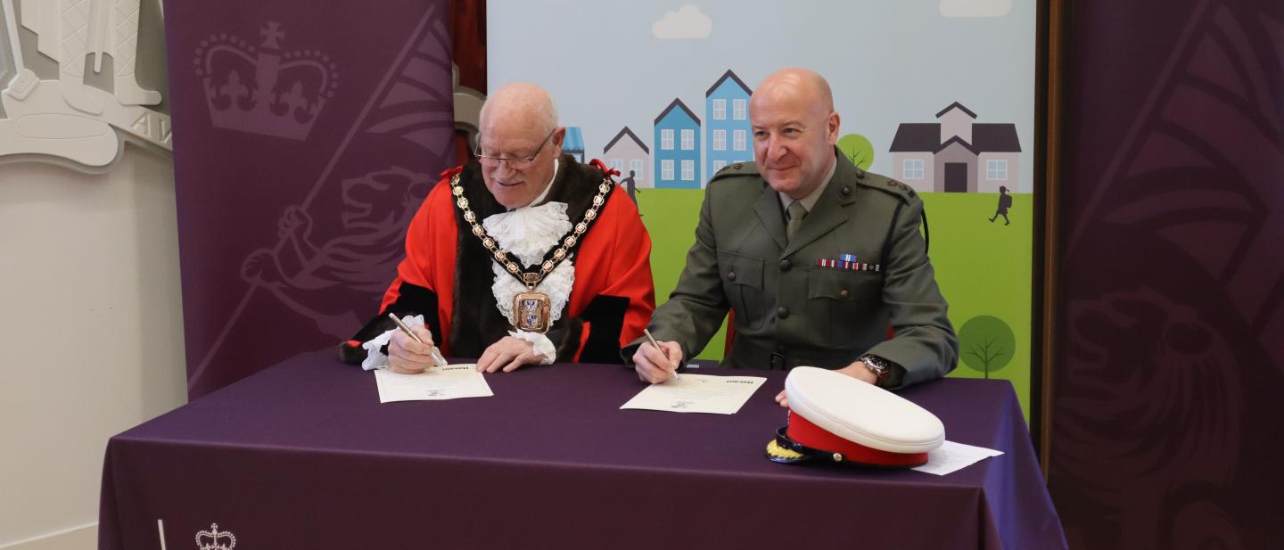 Re-signing the Armed Forces Covenant